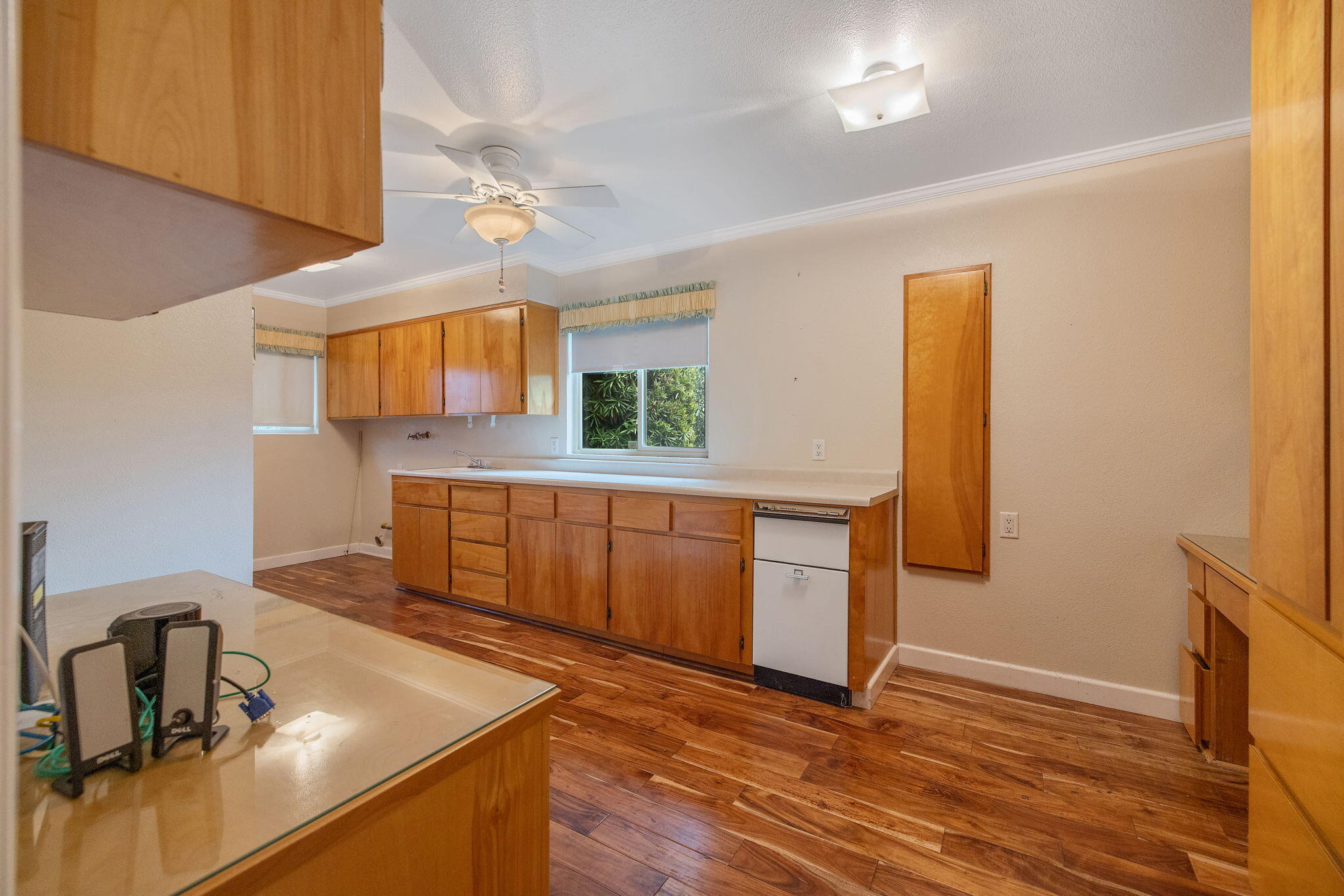 1714 N Blythe Ave, Fresno, CA 93722