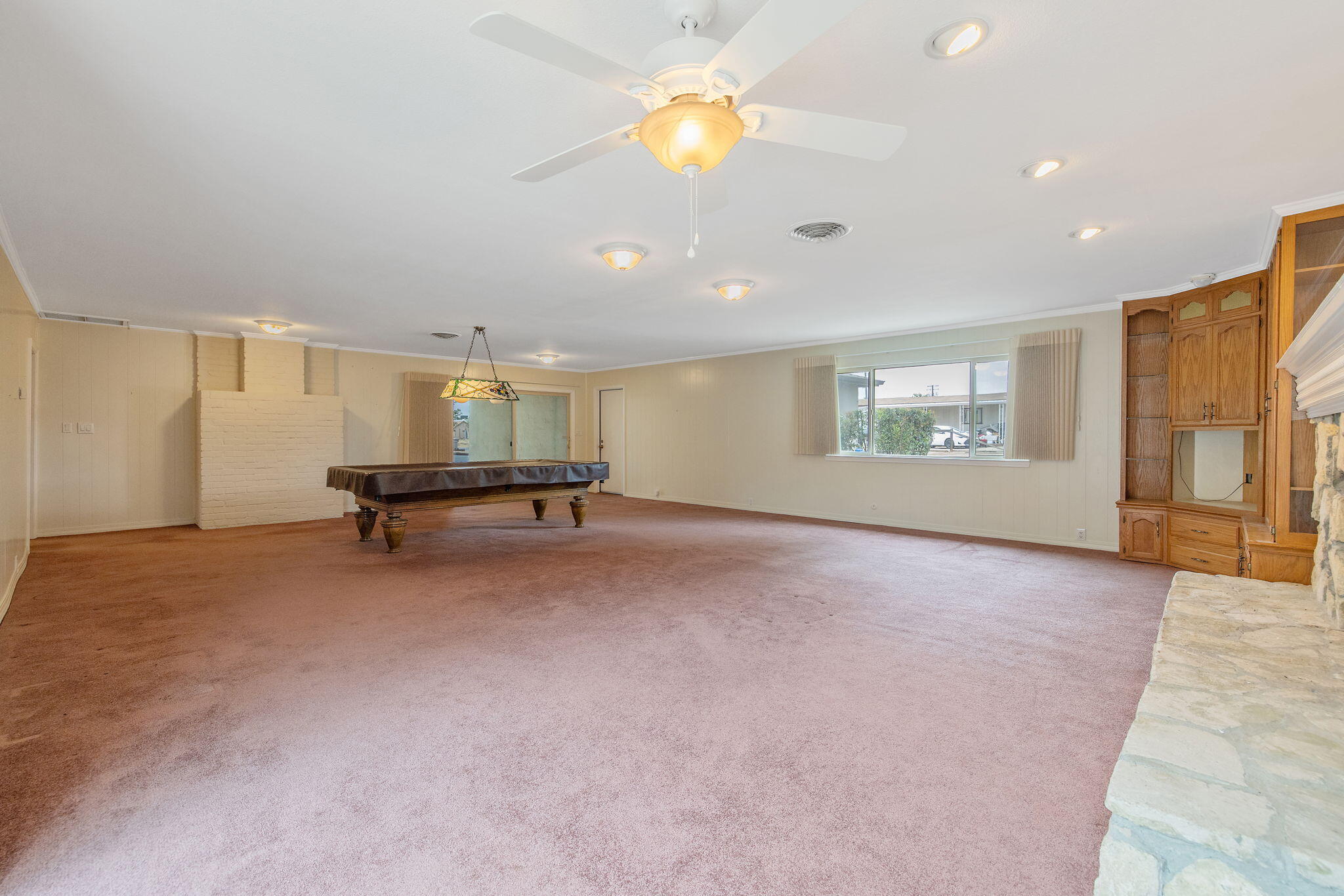 1714 N Blythe Ave, Fresno, CA 93722